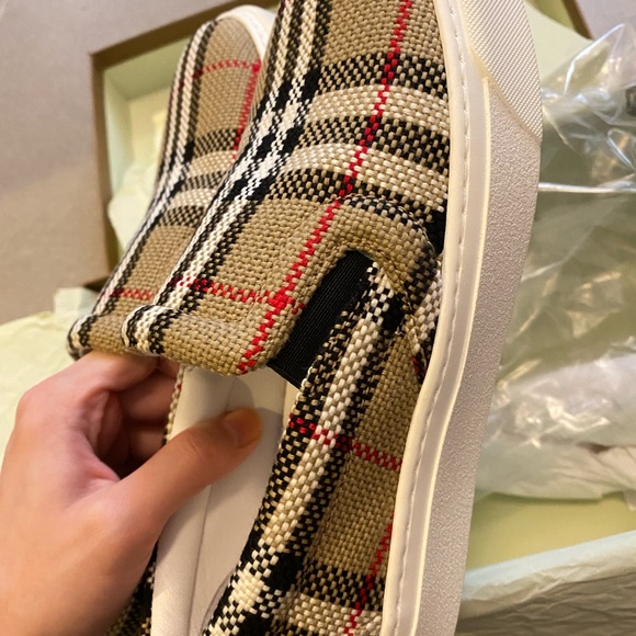Burberry Slip On Sneaker LF Thompson L Check - Picture 8 of 13